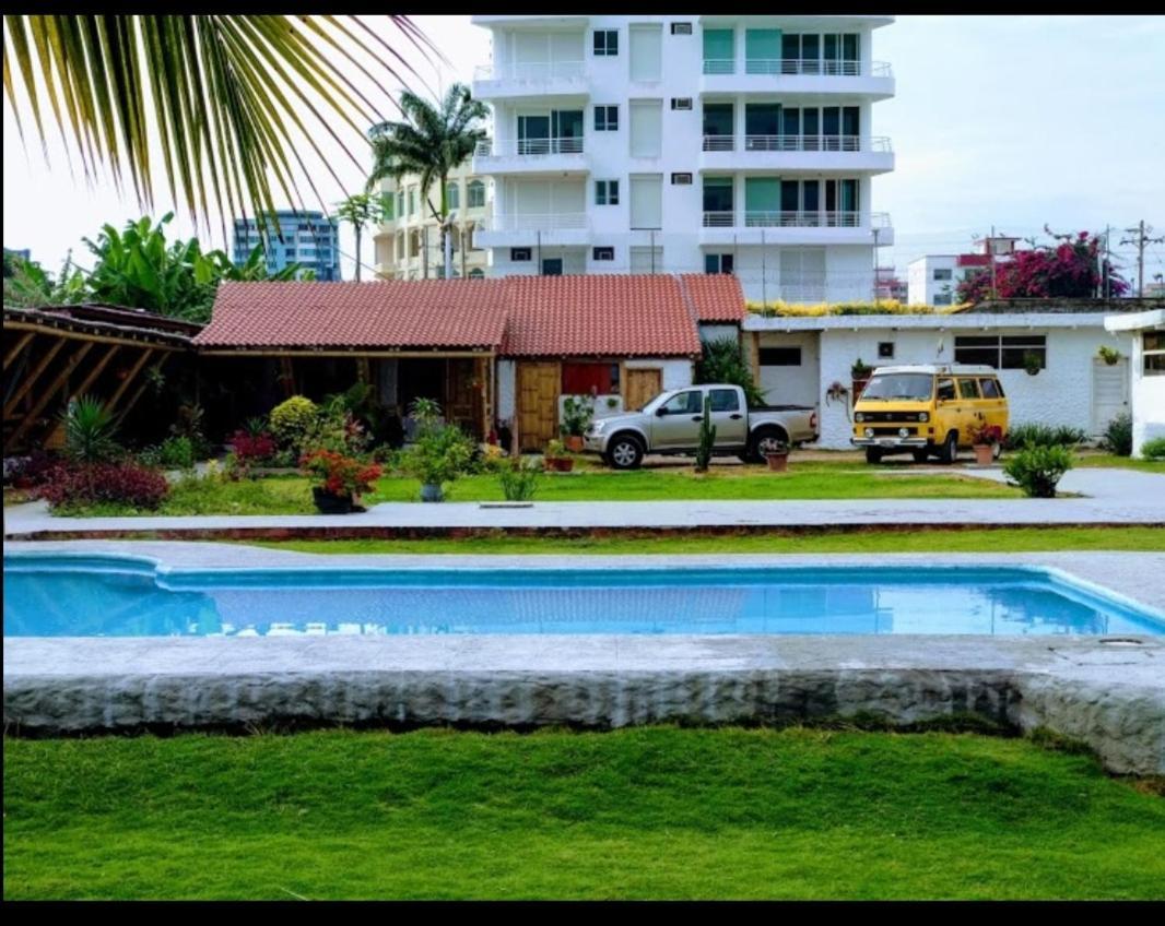 Caramba Hospedaje Hotel Tonsupa Bagian luar foto