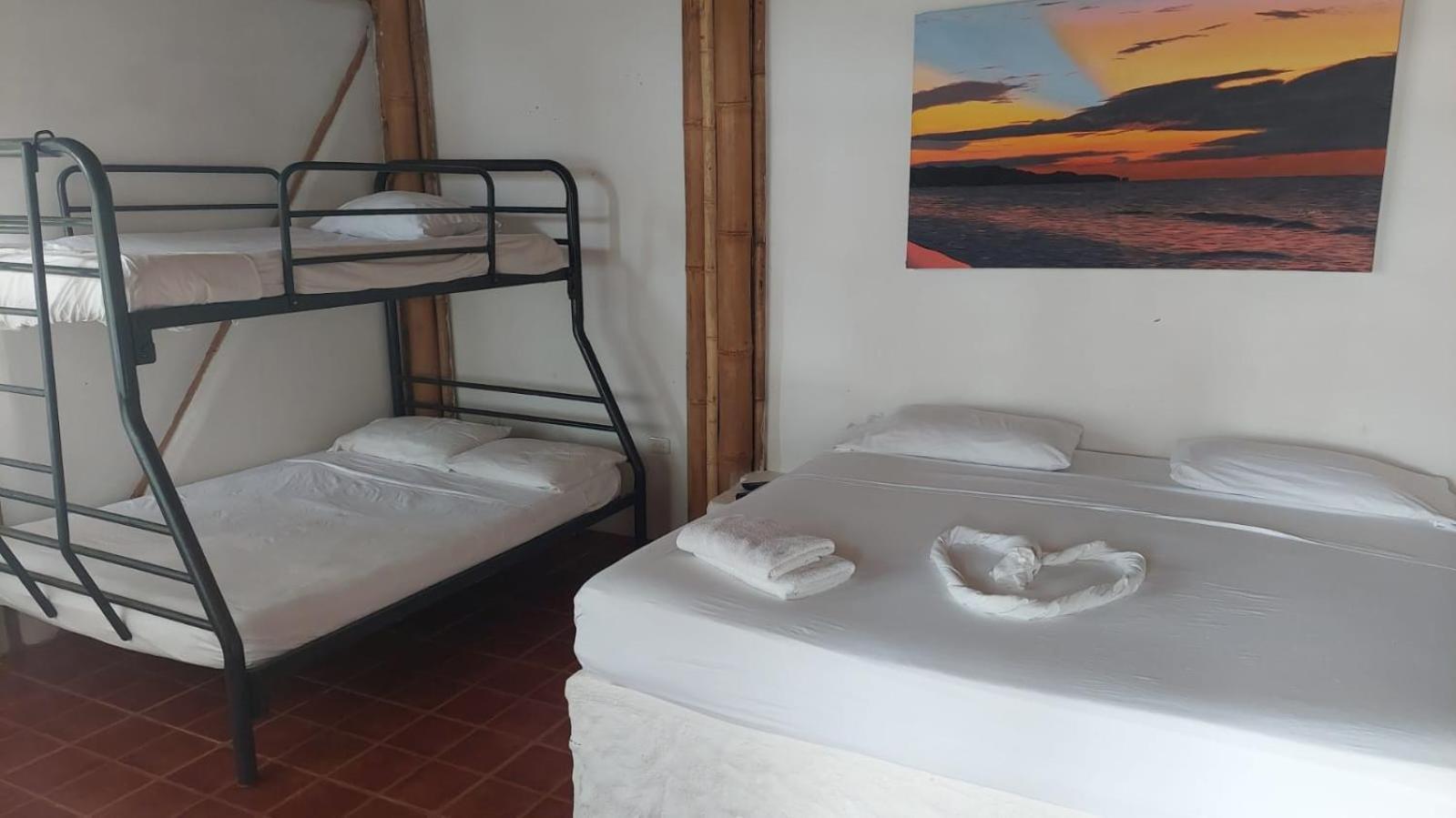Caramba Hospedaje Hotel Tonsupa Ruang foto